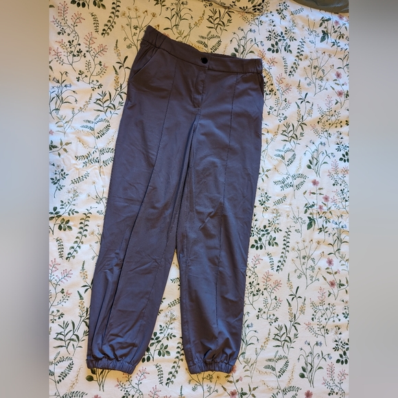 Lululemon Warpstreme 7/8 Joggers - Picture 5 of 9